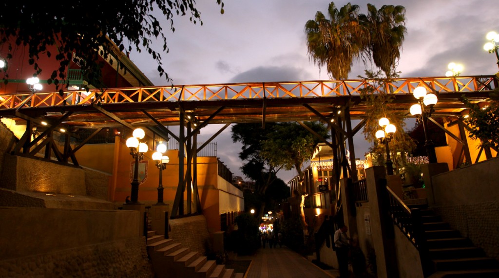 Puente de los suspiros, Barranco